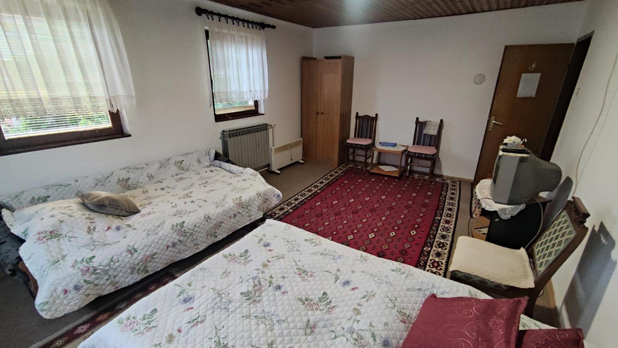 Curovac View Hotell SJJ Rum bild